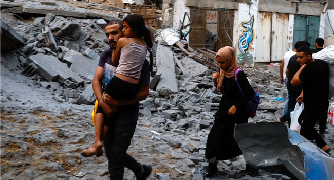 ইসরাইলের নির্মাণশিল্পে ফিলিস্তিনিদের ছাঁটাই করে নেয়া হবে ১ লাখ ভারতীয়!